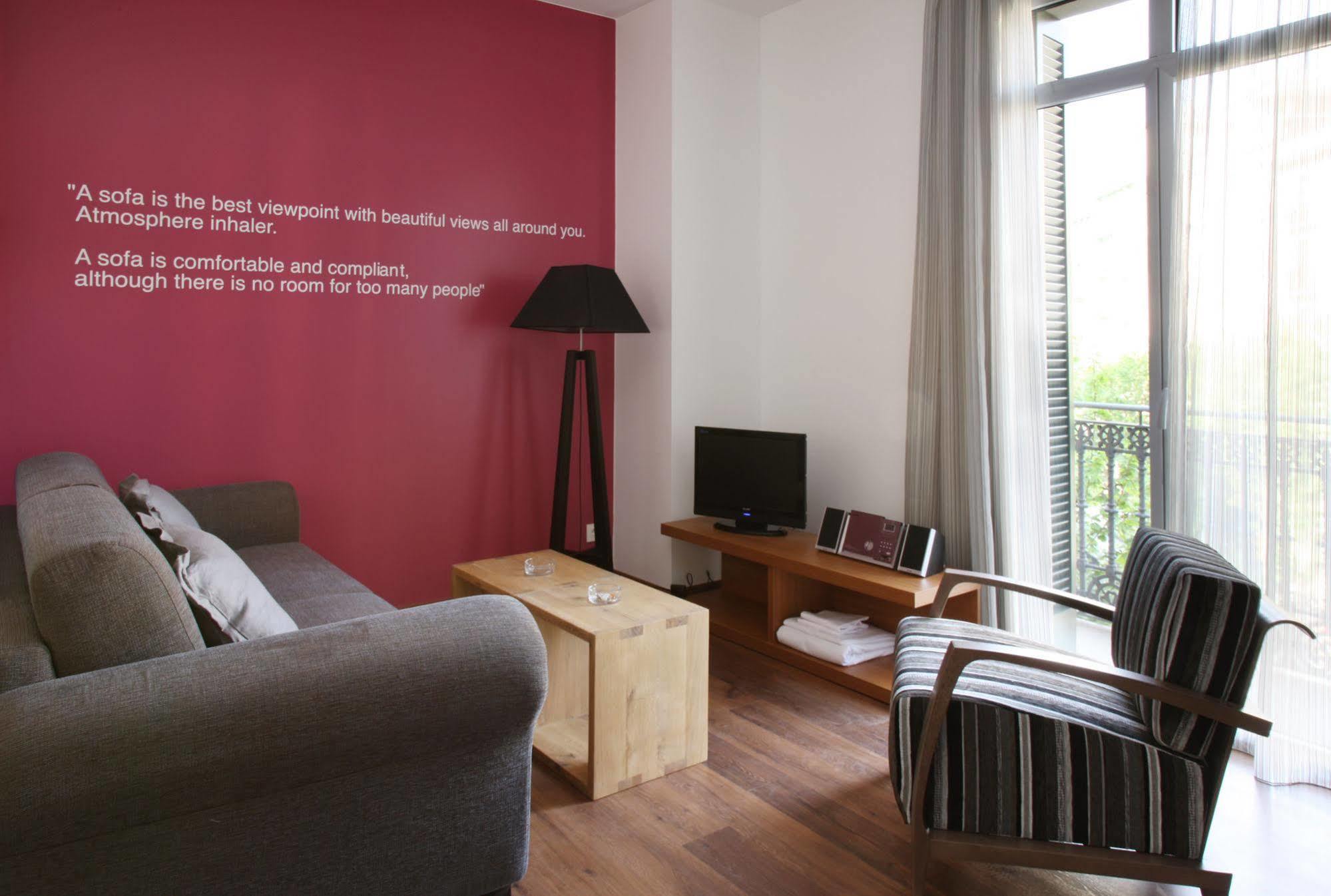 Mh Apartamento Barcelona